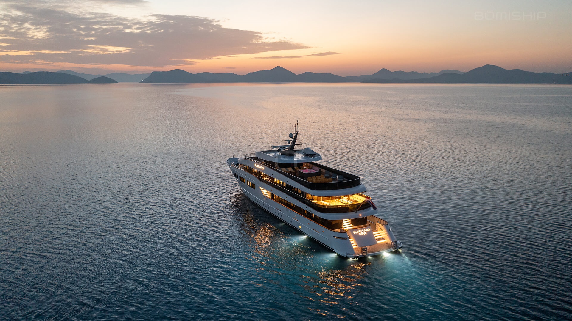 Yacht BLACK SWAN, Odisej d.o.o. | CHARTERWORLD Luxury Superyacht Charters